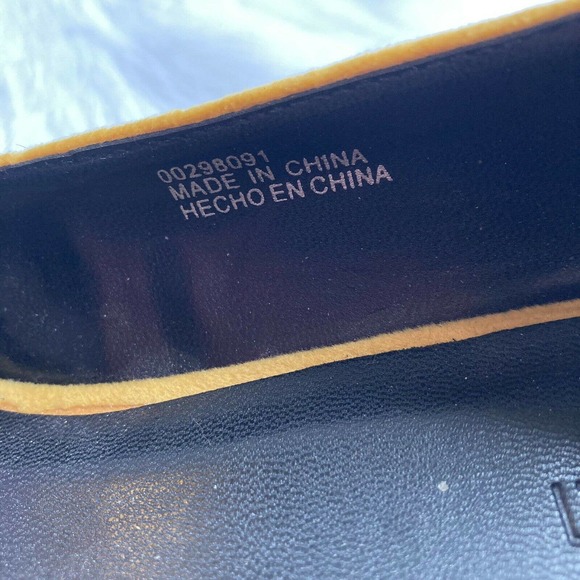 Forever 21 Block Heels Velvet Yellow Mustard Sz 7 - Picture 7 of 8